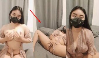 Kakak Belajar Binal Semprotin Memek Pake Anu